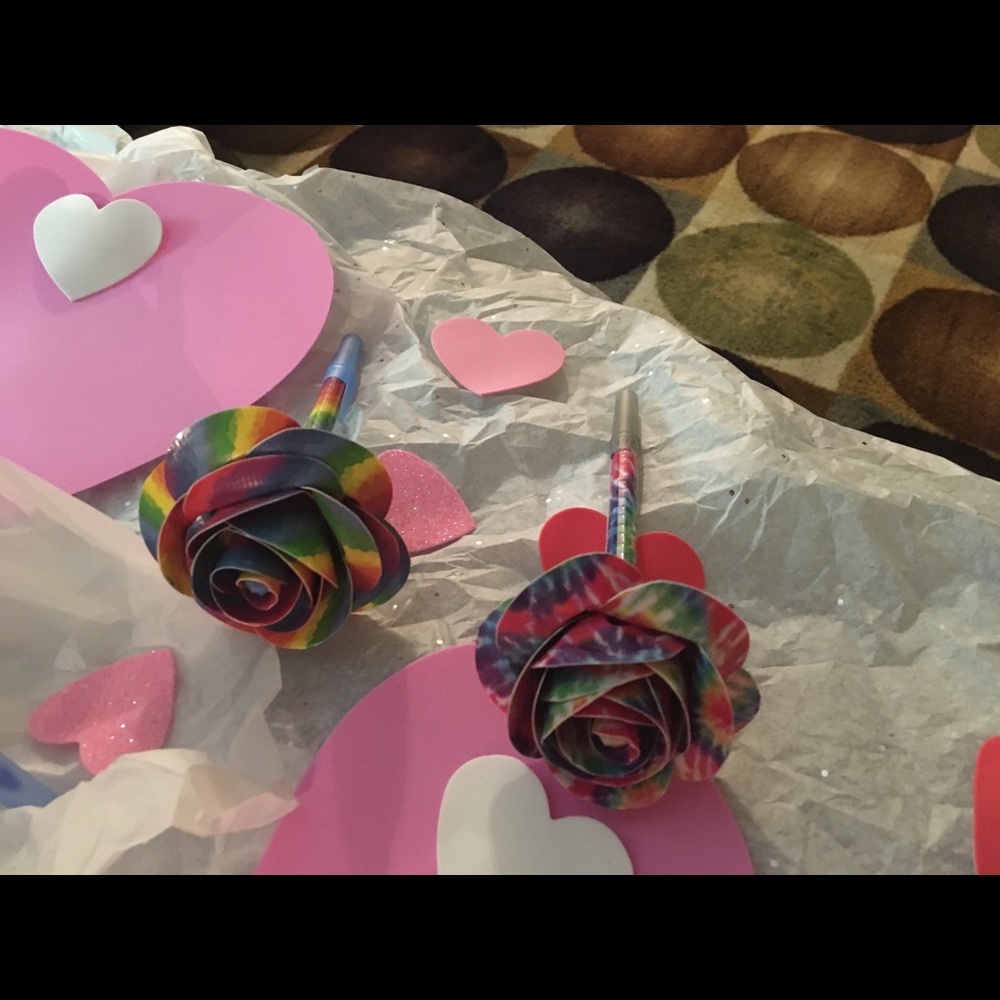 Duck tape flowers comes in almost any color